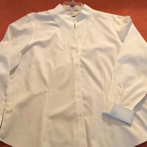 Orvis white blouse
